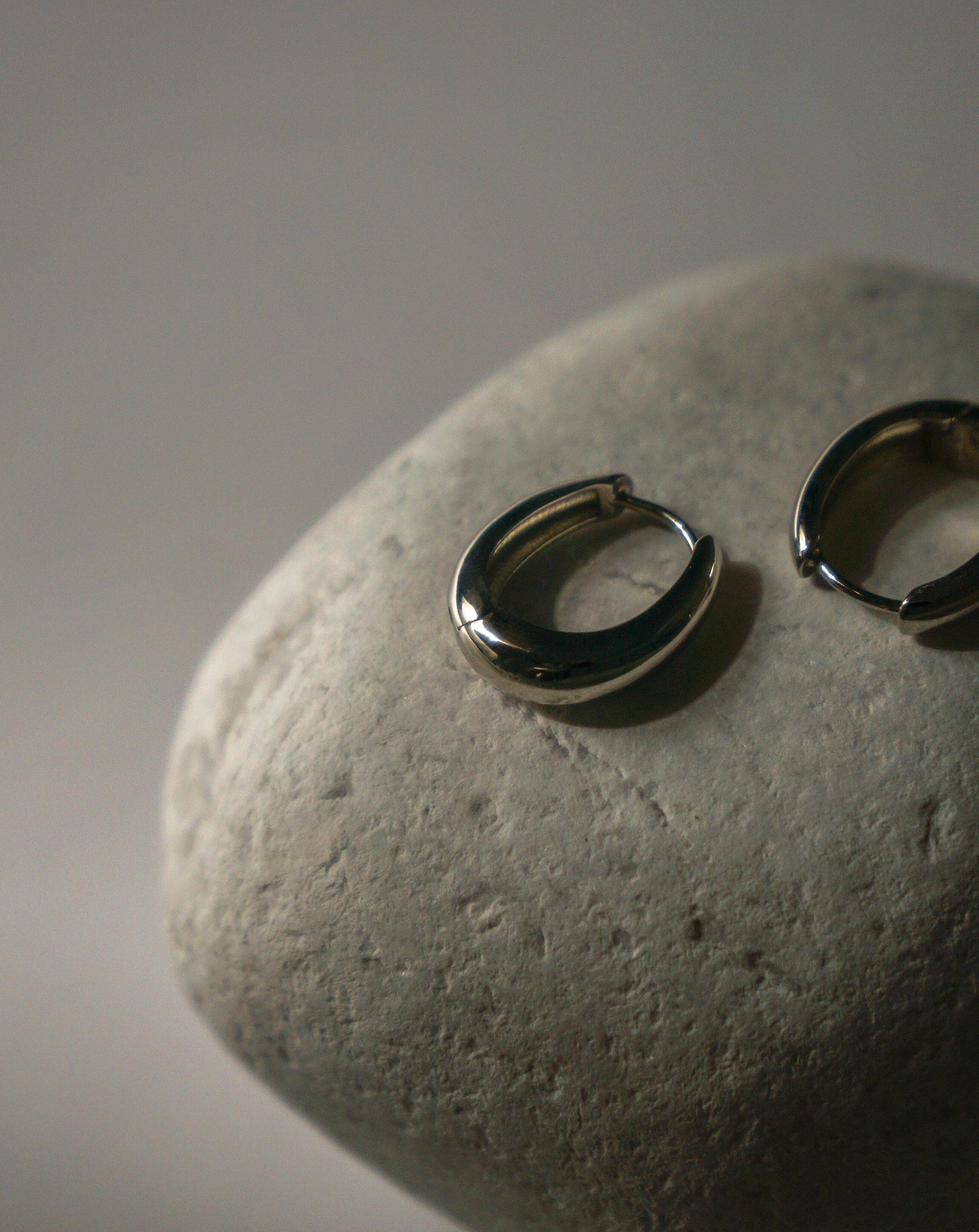 Lunar Hoops