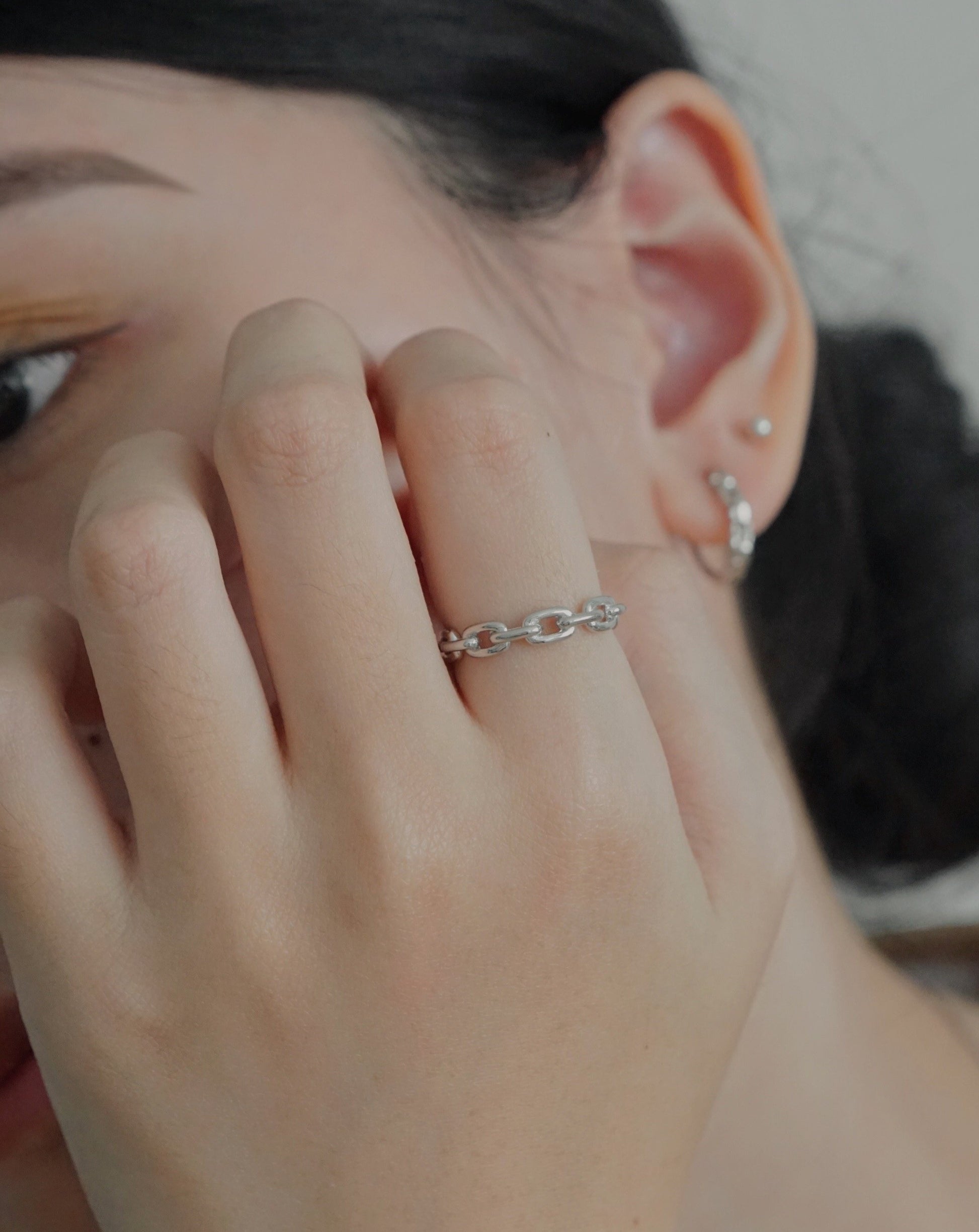 Thin Chain Ring