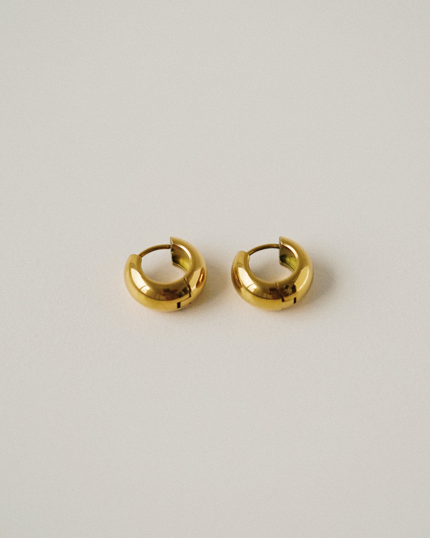 Chubby Hoops in Gold