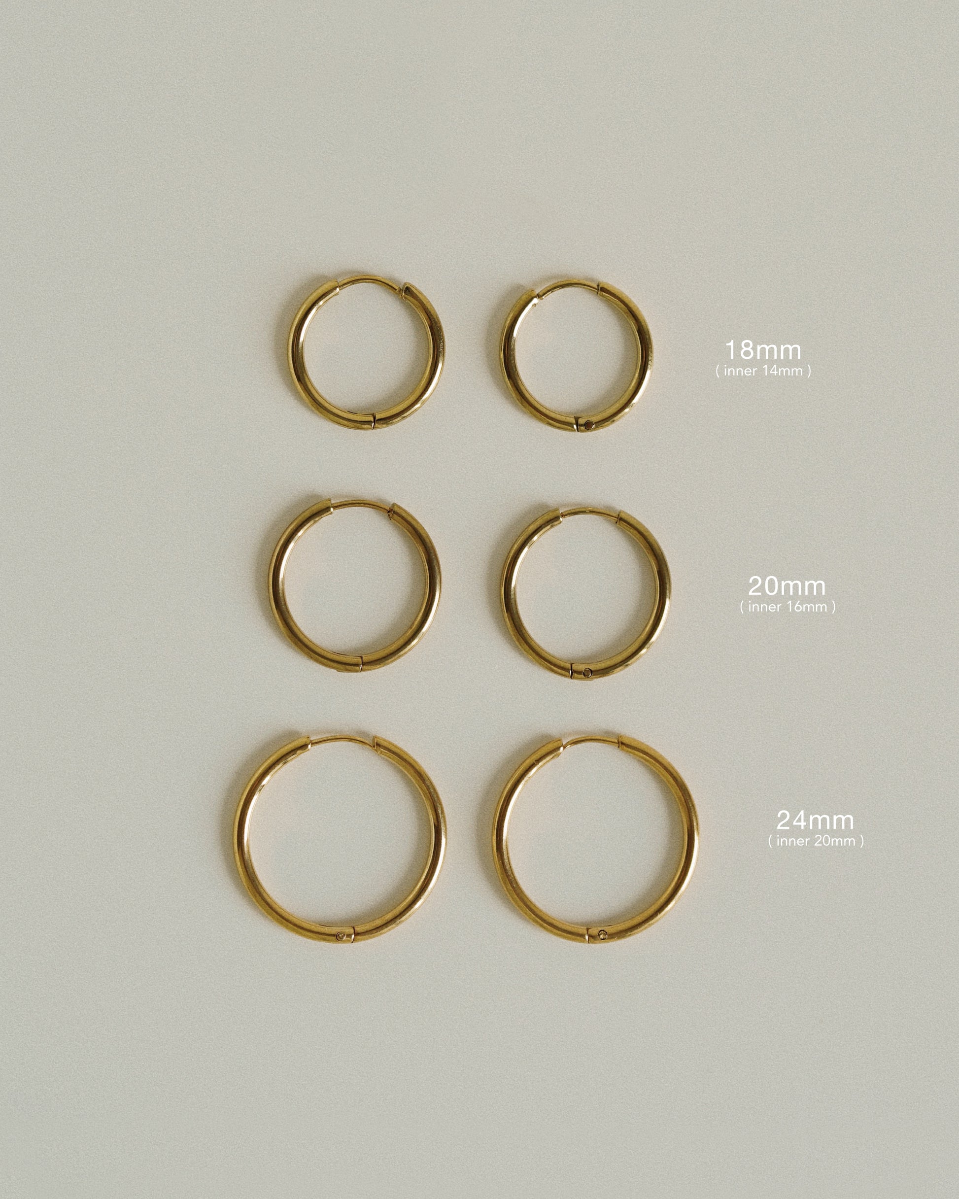 Everyday Medium Hoops in Gold