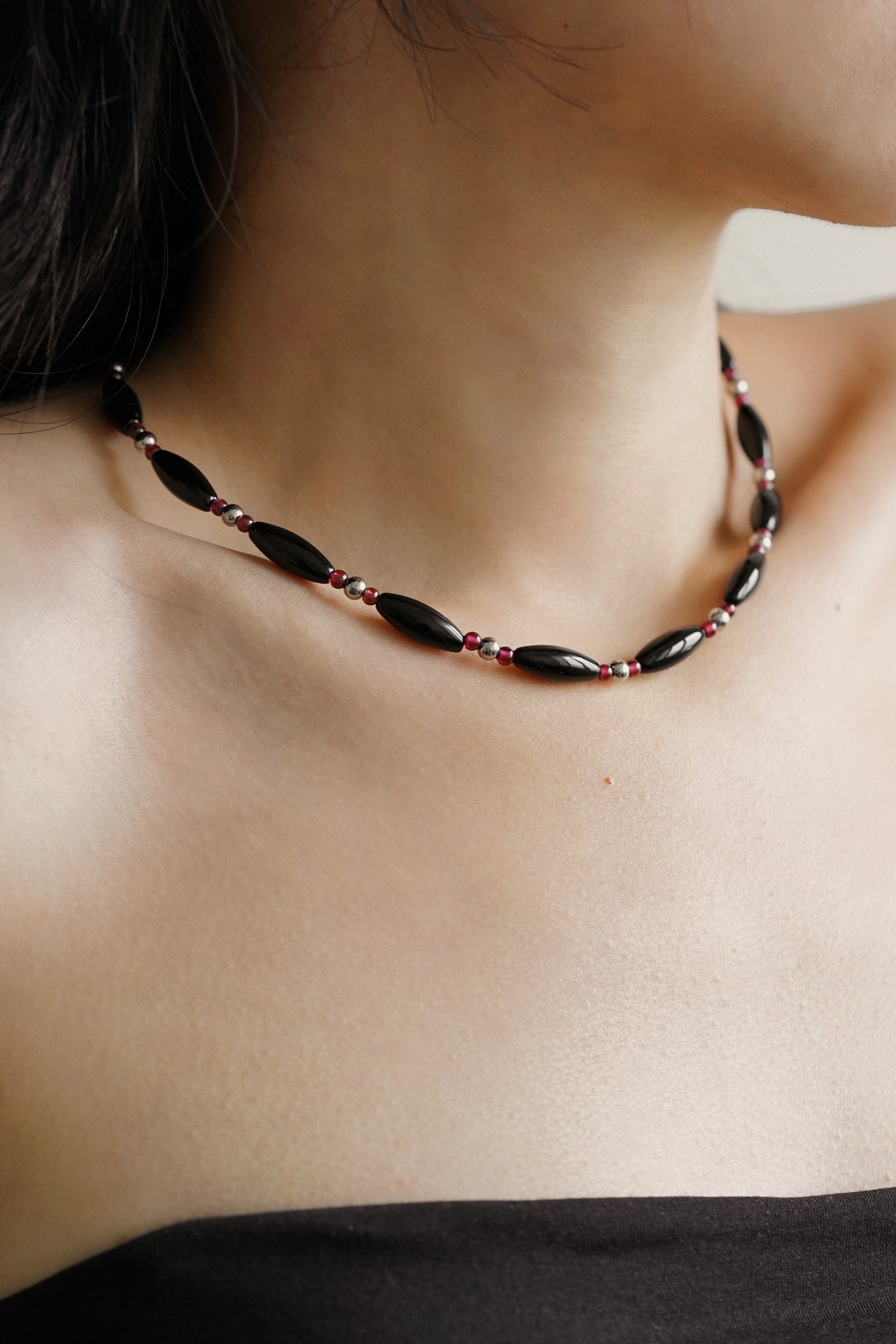Vela Necklace
