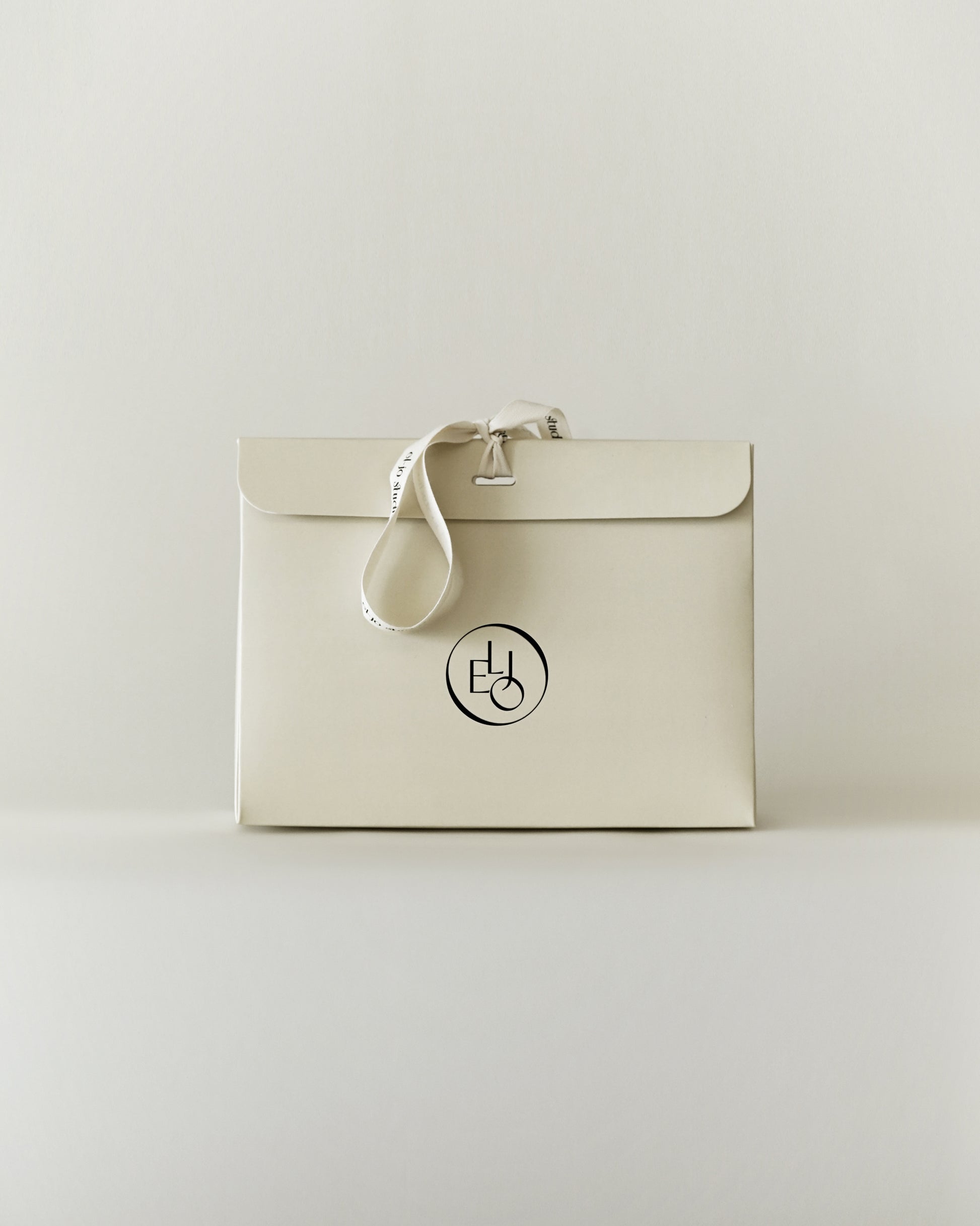 Petite Tote Box