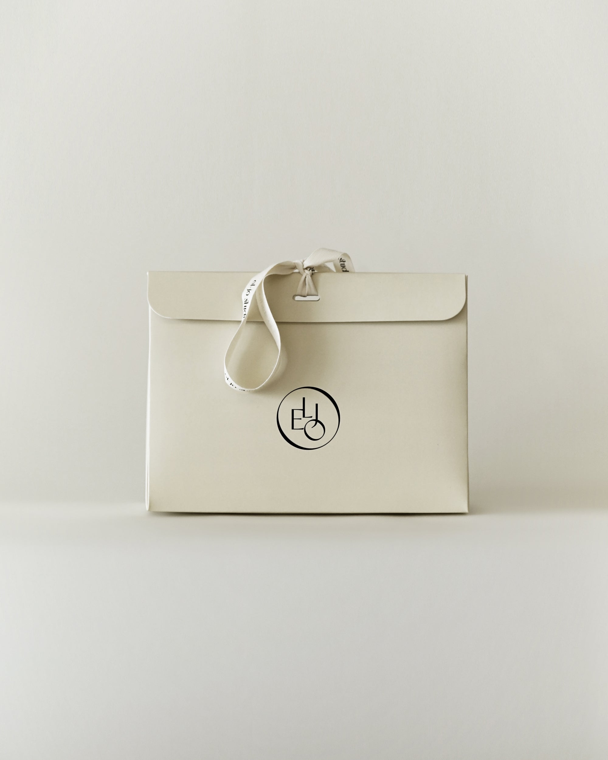 Petite Tote Box