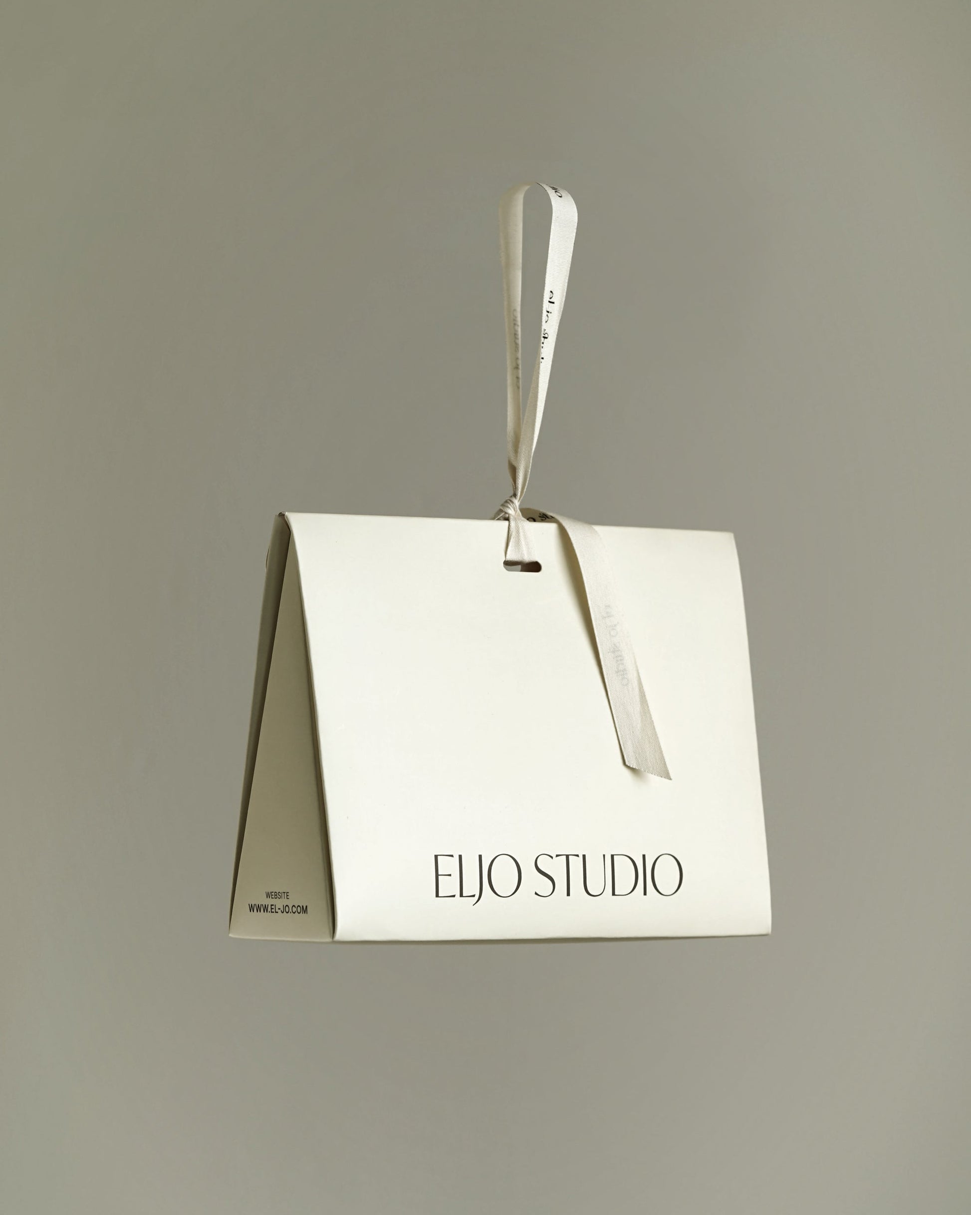 Petite Tote Box