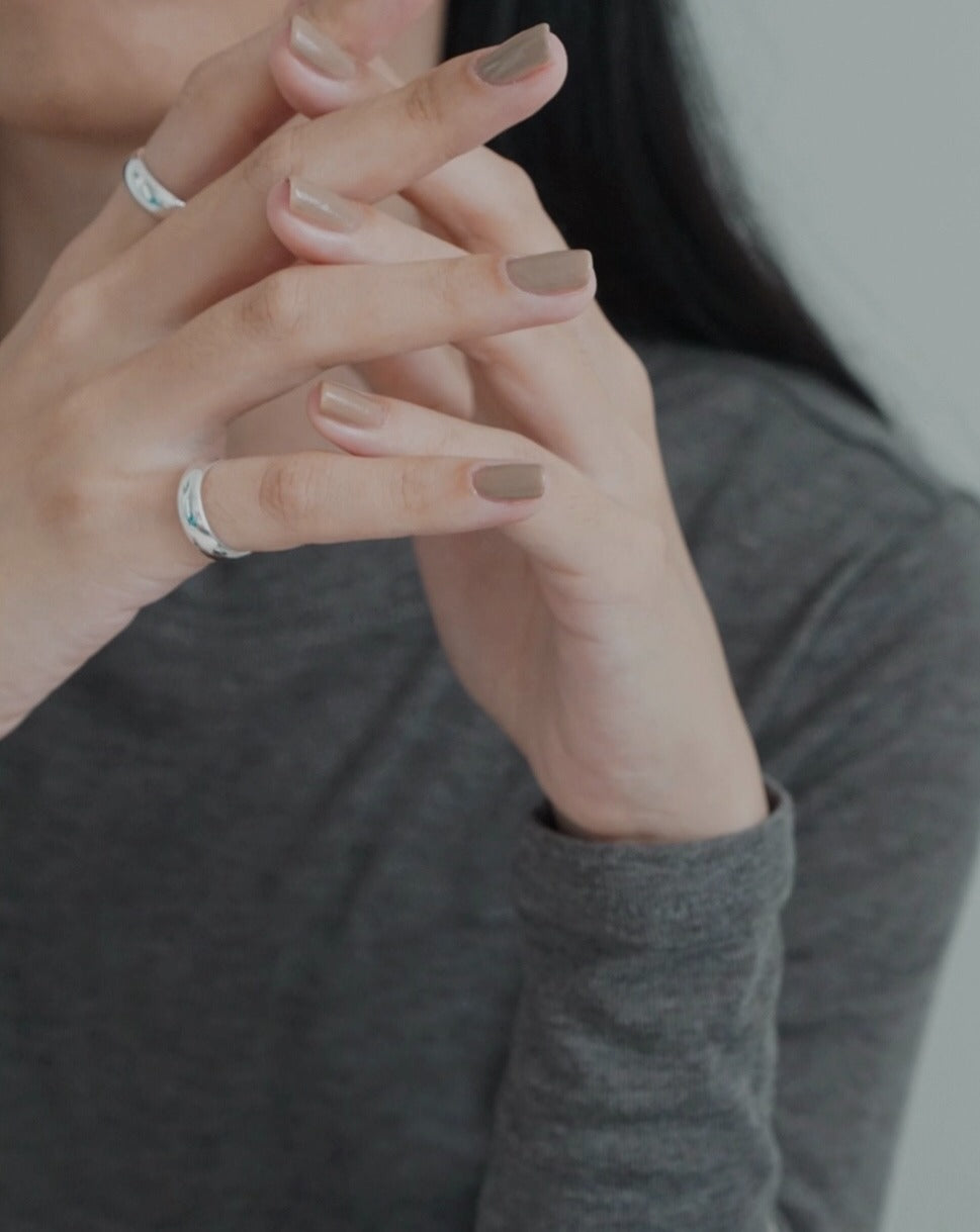 Nil Pinky Ring