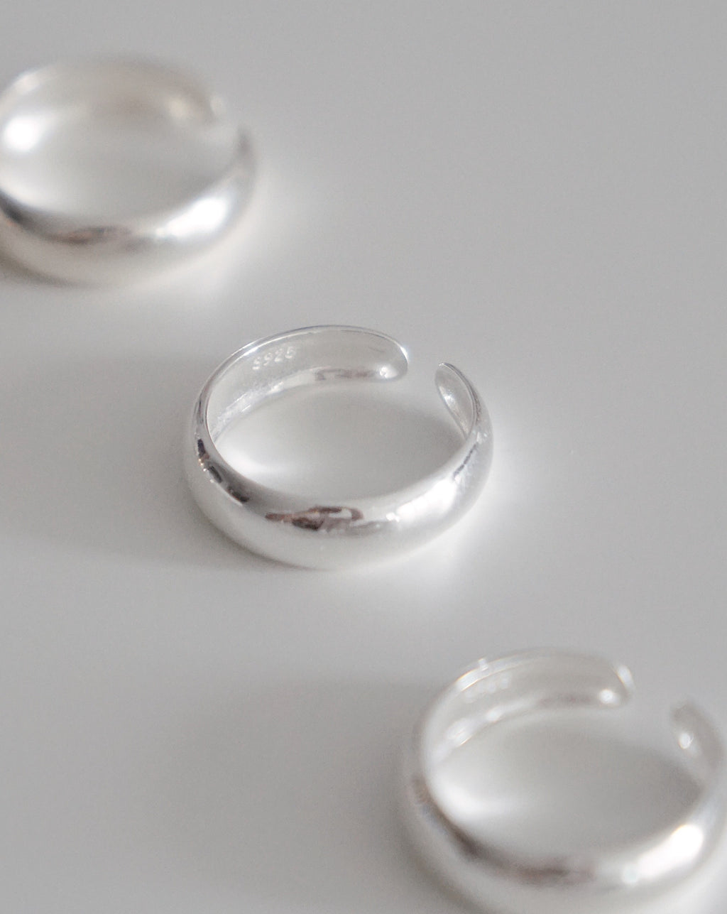 Nil Pinky Ring