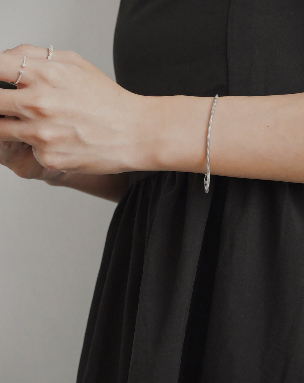 Sleek Snake Chain Bracelet in Silver