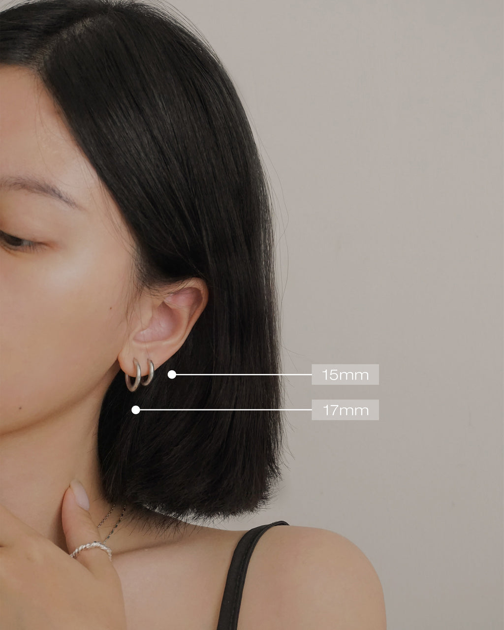 Midi Hoops in Silver
