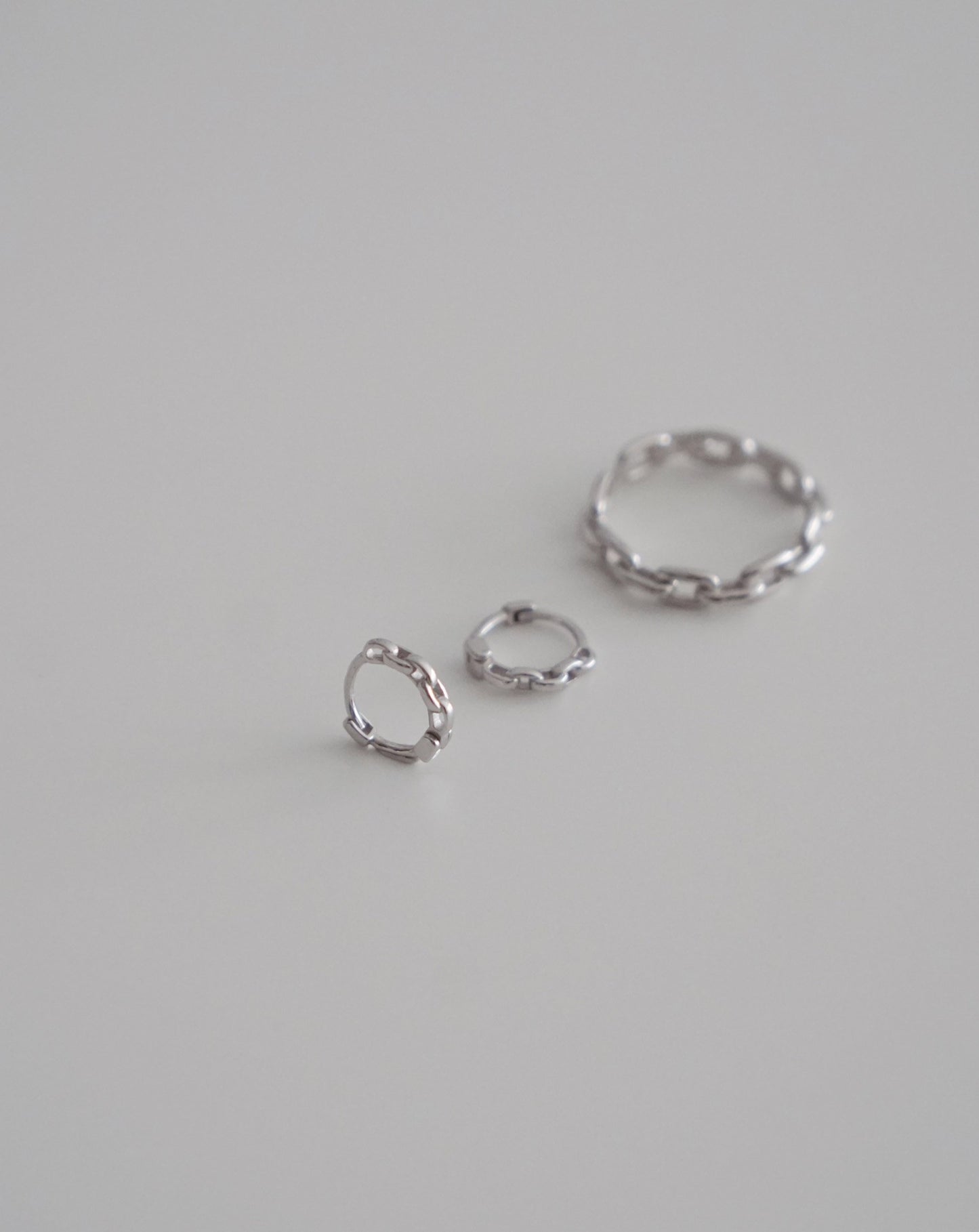 Mini Chain Hoops in Silver