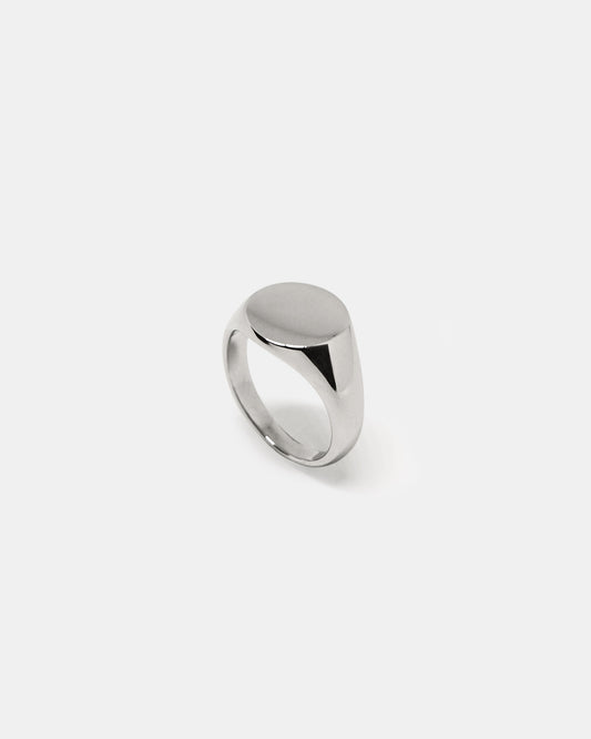 Round Signet Ring in Silver