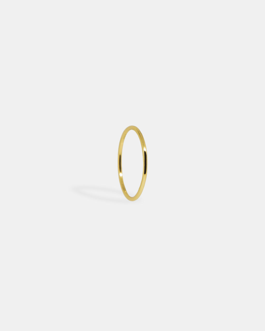Thin Ring in Gold